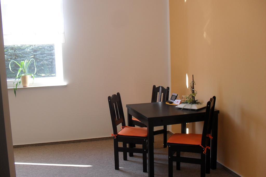 Pension Am Steinberg Muldenstein Habitación foto