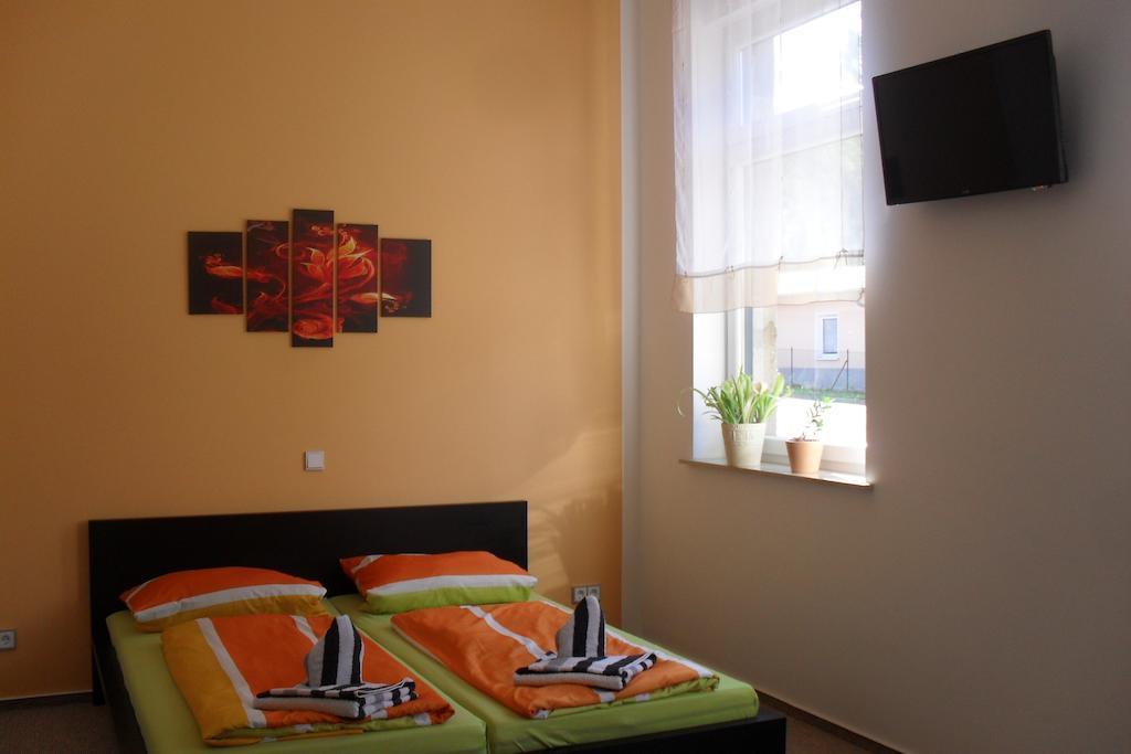 Pension Am Steinberg Muldenstein Habitación foto